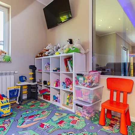 Apartamenty Aisza - Sahara , Sala I Plac Zabaw, Jacuzzi, Sauna ,Bilard 아파트 Jastrzębia Góra