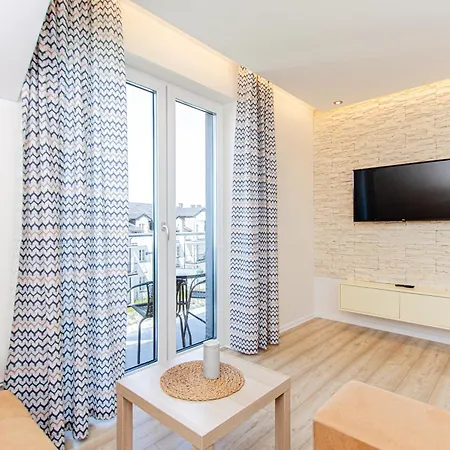 Apartament Sahara-Dziecko Do 1R Bezp, Sala I Plac Zabaw, Jacuzzi, Sauna, Bilard * Jastrzębia Góra