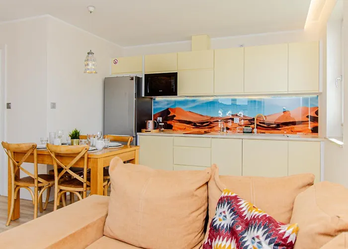 Sahara-dziecko Do 1r Bezp, Sala I Plac Zabaw, Jacuzzi, Sauna, Bilard *